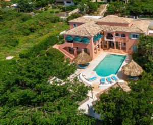 The real estate agent of Curacao: Grand Villa on Jan Thiel overlooking nature reserve,  Jan thiel