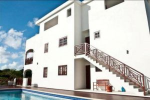 The real estate agent of Curacao offers: Very spacious apartment Cbay Apartments Jan Thiel,  Willemstad