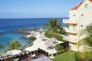 Beau Rivage Curacao Appartement Te koop op de Penstraat met prive strand,  Willemstad