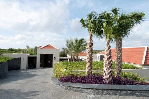 De makelaar van Curacao biedt aan: Villa SANTA BARBARA PLANTATION Curacao Terrace Estate ,  Curacao