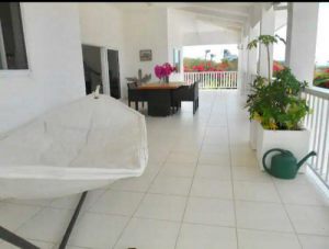 The real estate agent of Curacao: House for sale on Vista Royal with sea view, perfect location and spacious porch ,  Vista royal