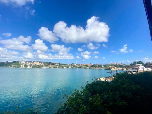 Jan Thiel Curaçao: te koop modern appartement met schitterend uitzicht Spaanse Water ,  Jan thiel