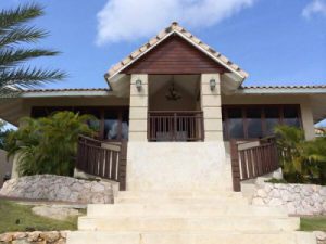Cas Grandi Curacao: house for sale with beautiful view and pool,  Willemstad