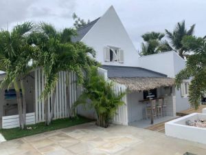 The real estate agency of Curacao offers: Fantastic family home with large pool for sale on gated Jan Sofat Curacao,  Willemstad