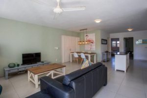 The real estate agent of Curacao offers: Stylish tropical villa in Vista Royal,  Jan thiel