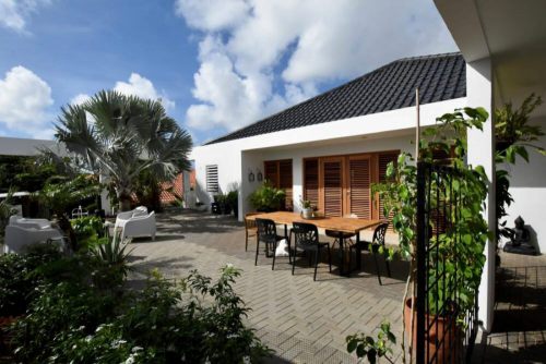 The real estate agent of Curacao offers: Jan des Bouvrie villa on Jan Sofat Curacao,  Willemstad