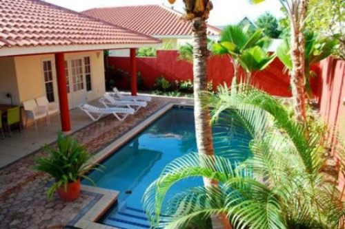 Jan Sofat Curacao house for sale with swimming pool on a gated resort