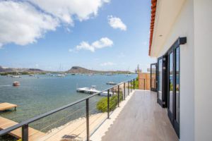 Brakkeput Curacao: Huis te koop met prive strand en steiger aan Spaanse Water ,  Brakkeput
