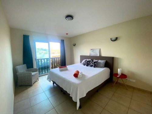 Jan Thiel Curaçao: for sale modern apartment with stunning views of the Spanish Water,  Jan thiel