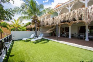 Jan Thiel Curacao: Appartement te koop op resort aan Spaanse water,  Jan thiel