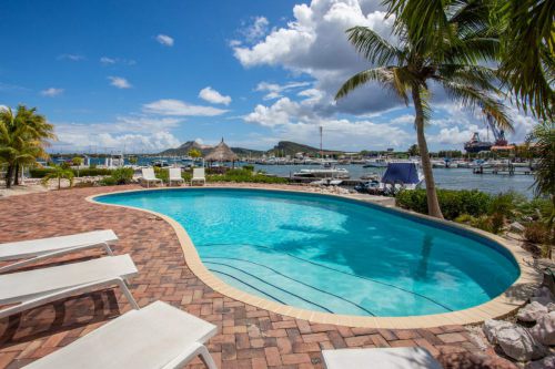Jan Thiel Curacao: Apartment for sale on a resort on Spanish water,  Jan thiel