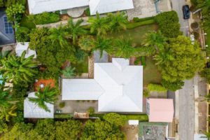 Emmastad Curacao Centrally Located Original tropical villa with apartment for sale,  Emmastad