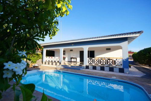 SANTA CATHARINA Curacao furnished house for sale