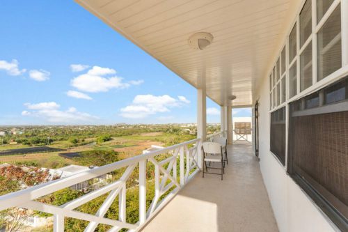 Girouette Curacao Lyraweg villa te koop centraal gelegen met weids uitzicht