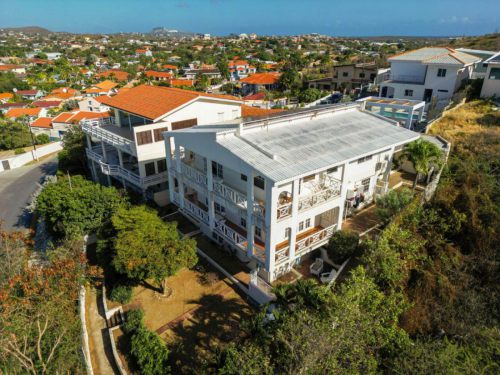Girouette Curacao Lyraweg villa te koop centraal gelegen met weids uitzicht,  Girouette