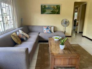 Jongbloed Curacao huis te koop met zwembad en appartement,  Willemstad