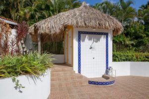Van Engelen Curacao Schitterend Landgoed te koop met bijgebouw,  Van engelen
