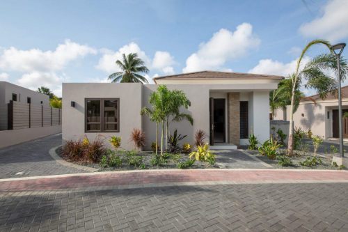 Van Engelen Curacao gloednieuw huis te koop