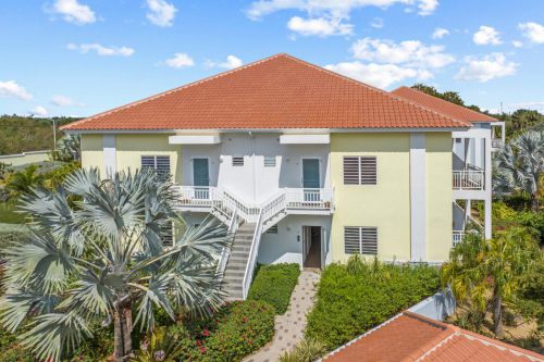 Sint Michiel naast Blue Bay Resort-Curacao Leuk begane grond appartement te koop vlakbij stranden