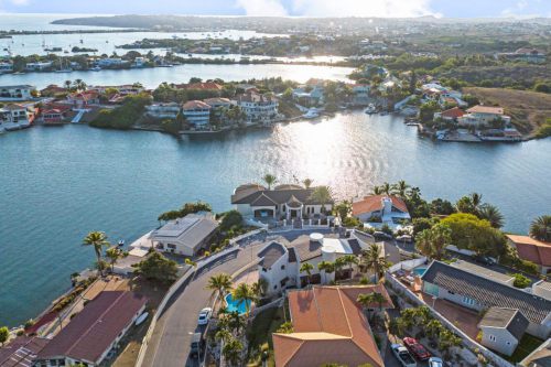 Jan Sofat Curacao Ibiza stijl villa te koop met schitterend uitzicht